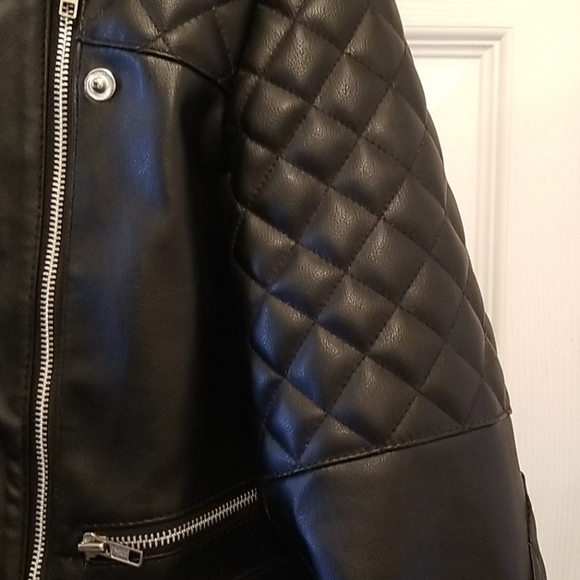 Women's Leather Jacket New without tags. STUNNING! - Picture 4 of 7